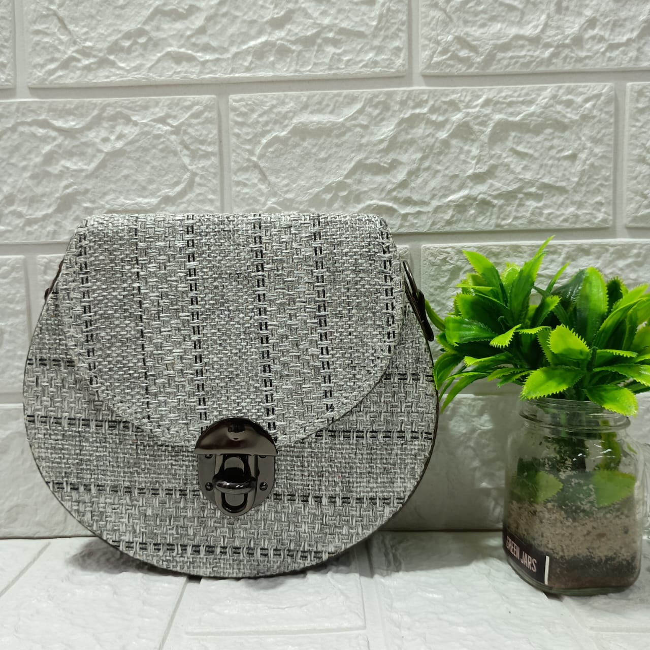 Gozya White round shape Duffle stylish & compact Bag with Elegant Design