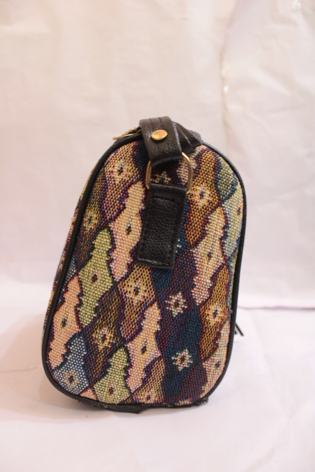 Gozya Elegant Duffle Design with slings