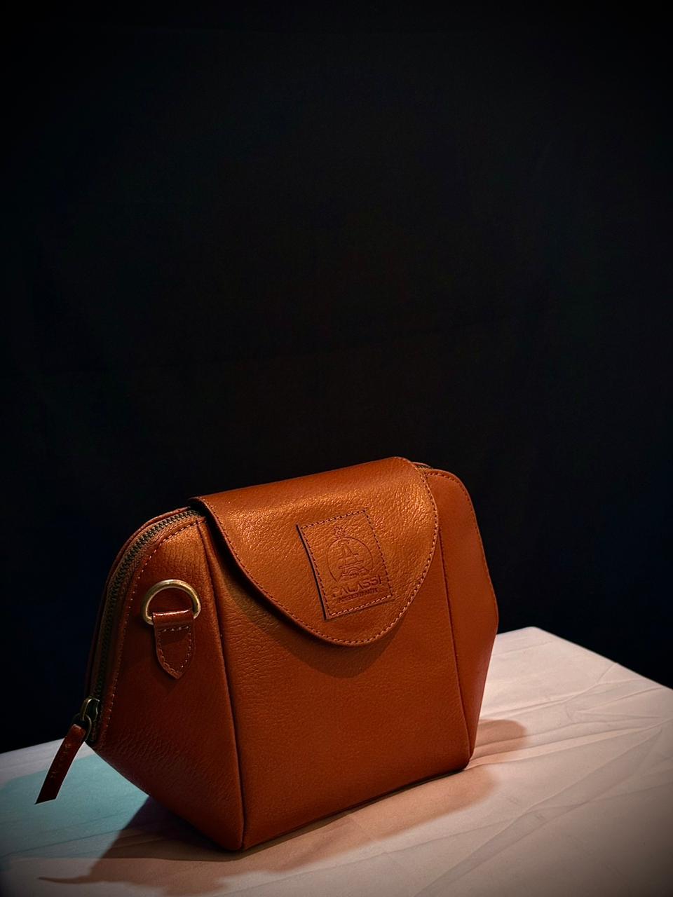 Amber Curve Sling Bag