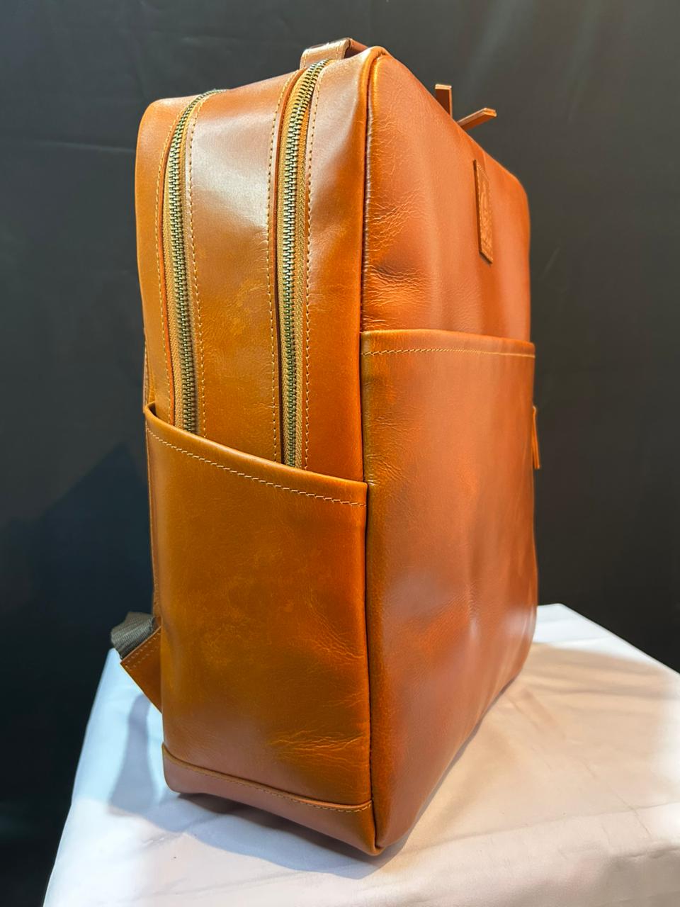 Premium Leather Backpack – Timeless Everyday Essential