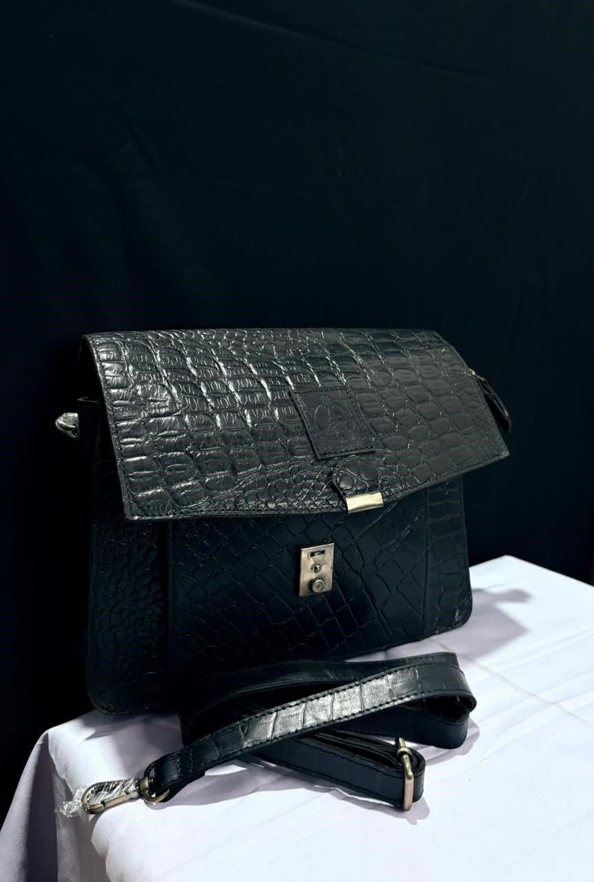 Noir Croc Statement Sling