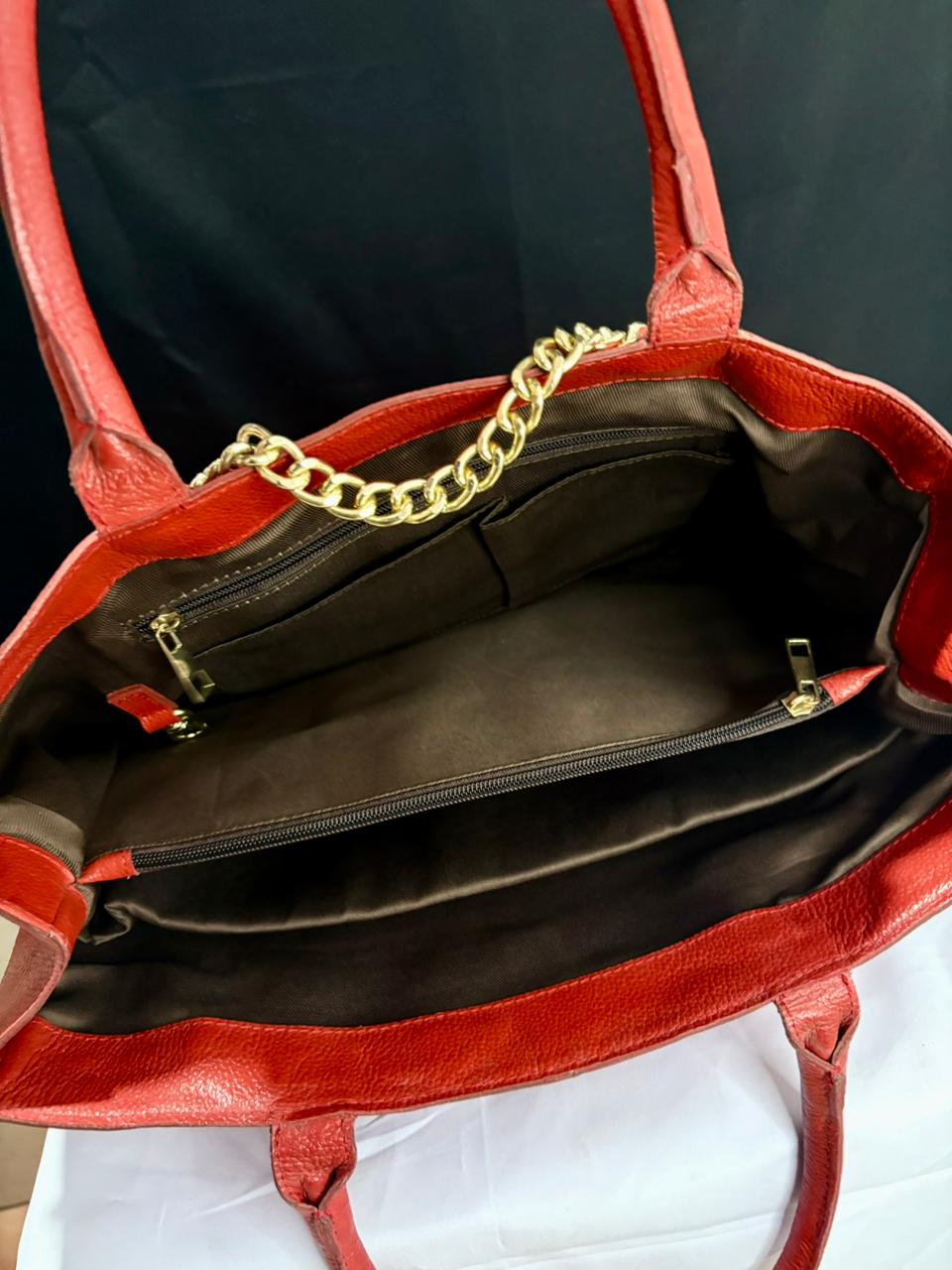 Rouge Chain Luxe Tote