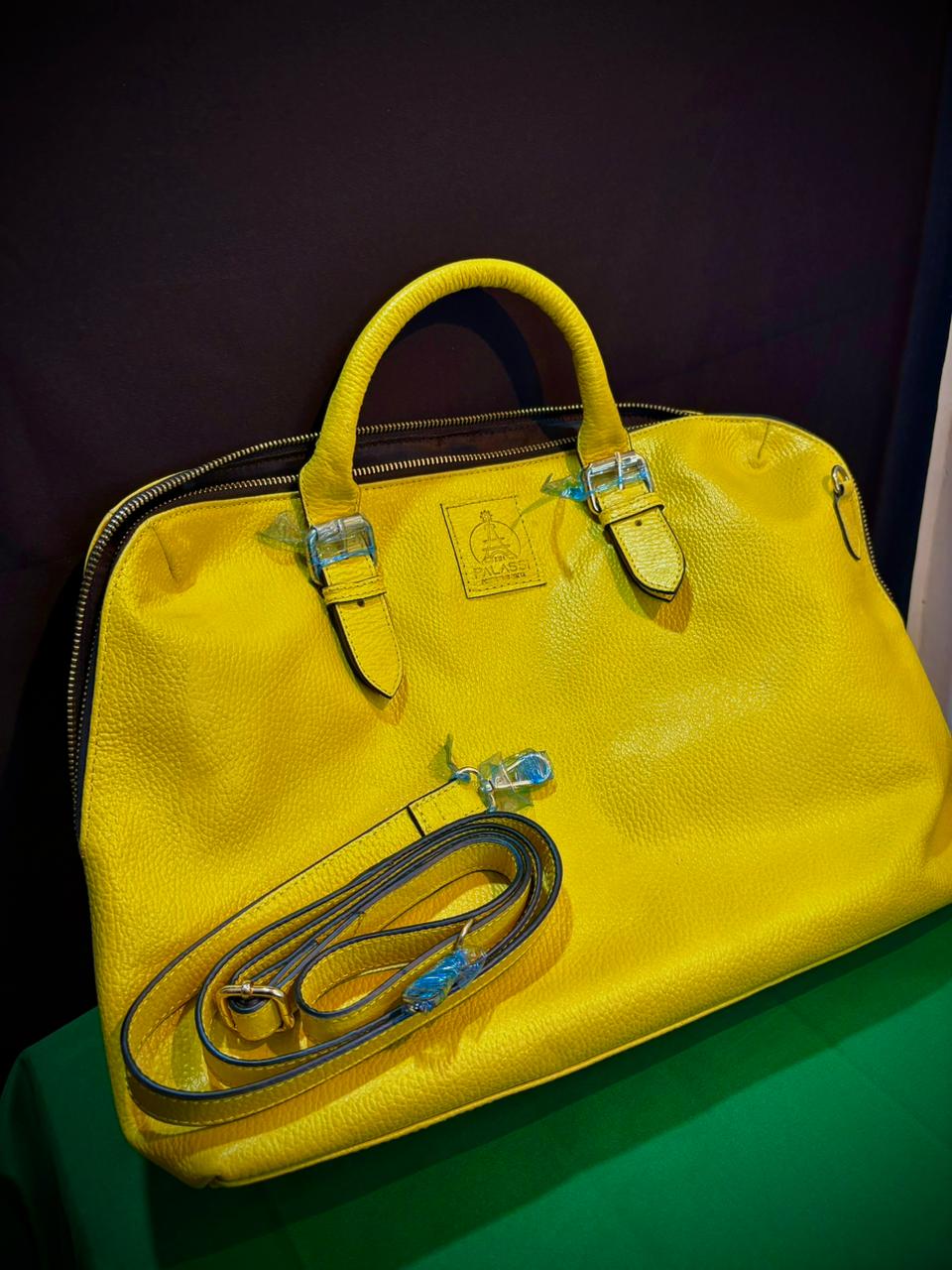 Soleil Luxe Carryall