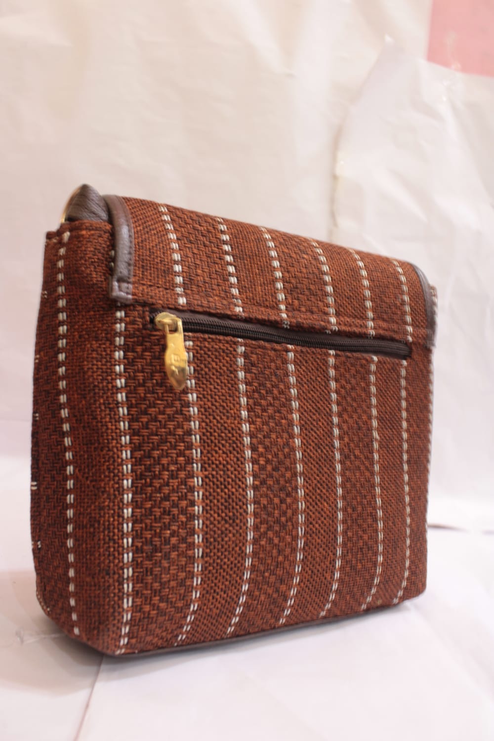 Handicraft Bags with Elgant Deisgn