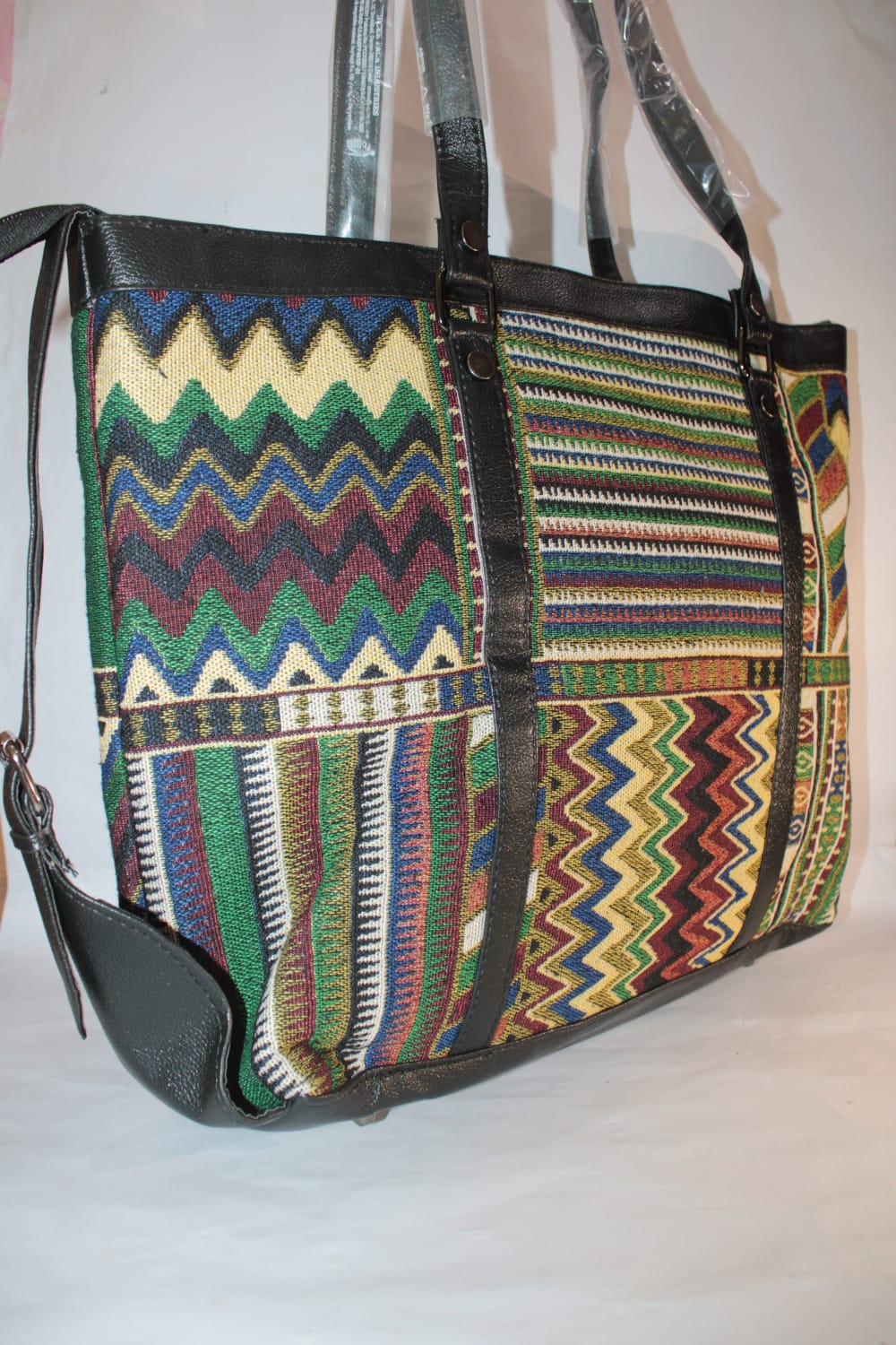 Handicraft Bags with Elgant Deisgn