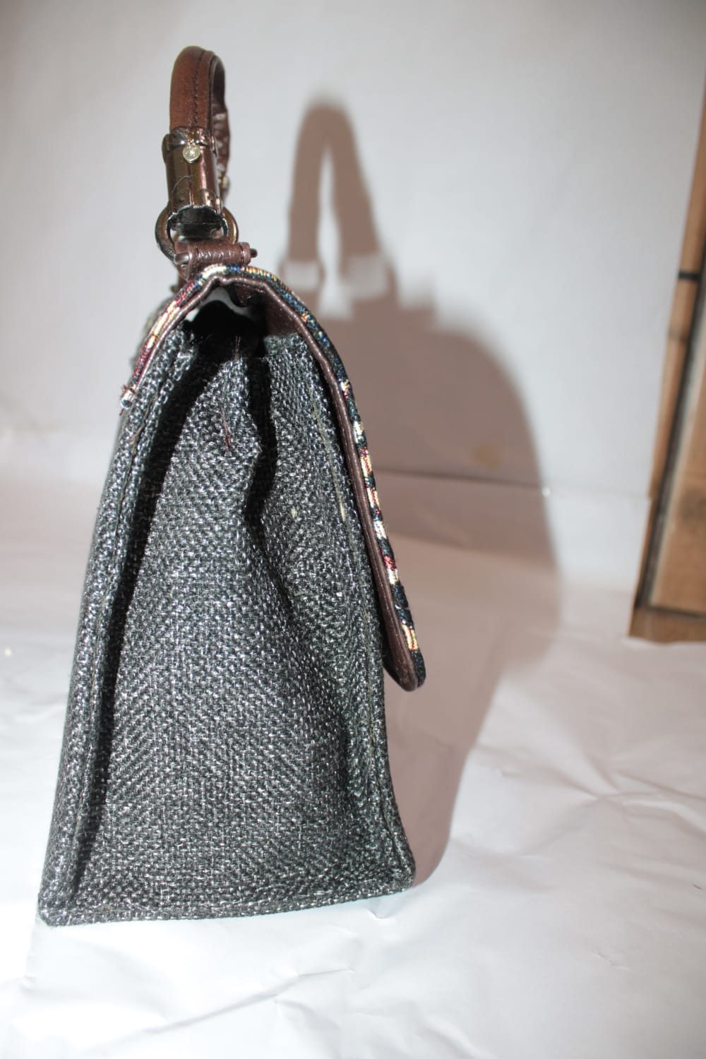 Handicraft Bags with Elgant Deisgn