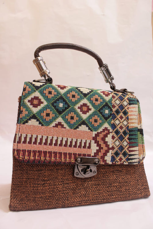 Handicraft Bags with Elgant Deisgn