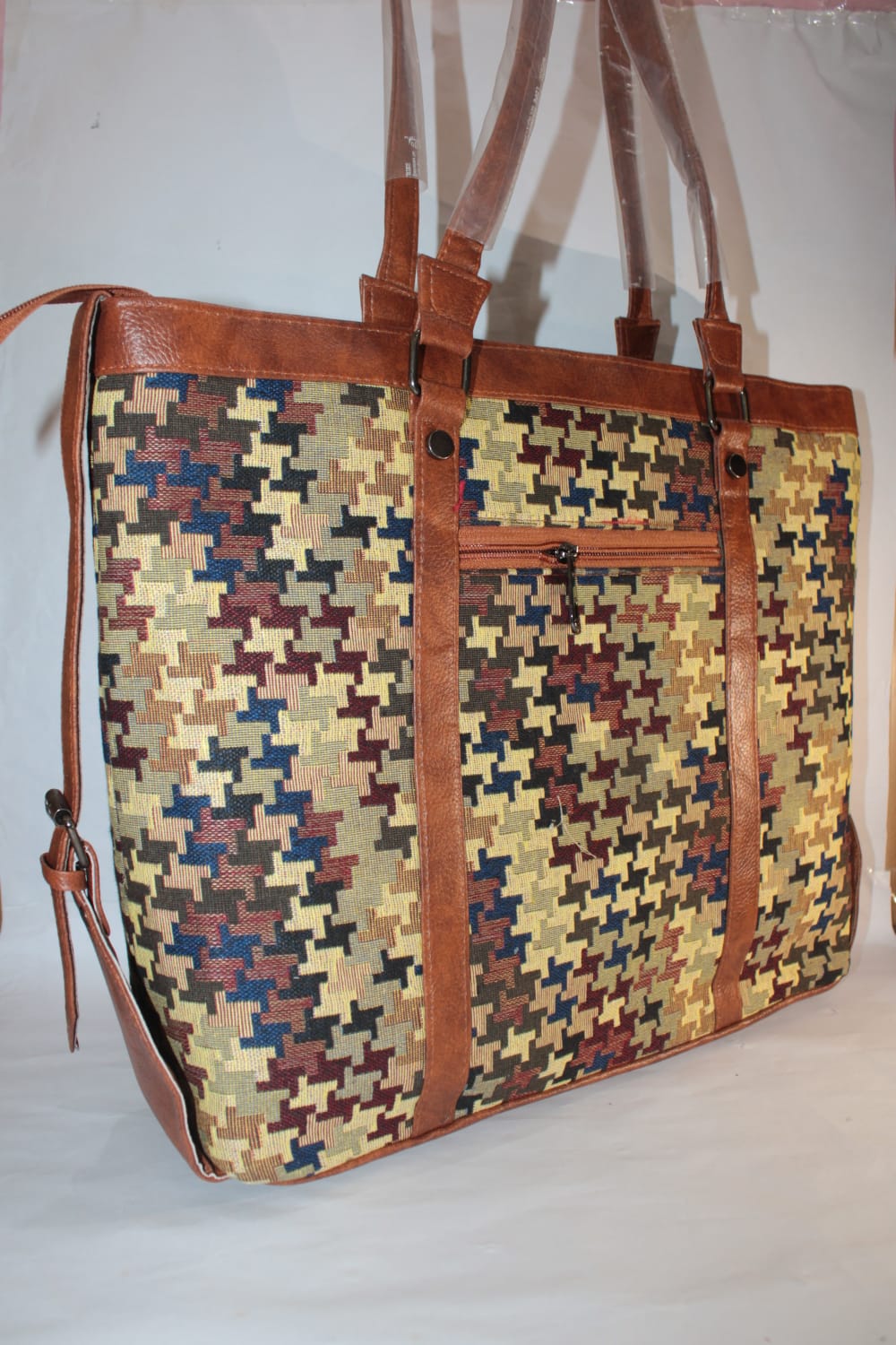 Handcraft Tote Bag with Elegant Design