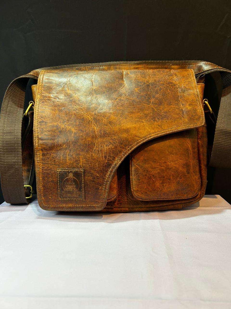 Vintage Leather Crossbody Messenger Bag