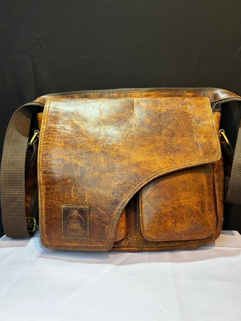 Vintage Leather Crossbody Messenger Bag